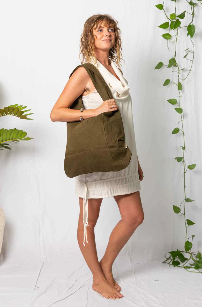 Feather Tote Bag Olive