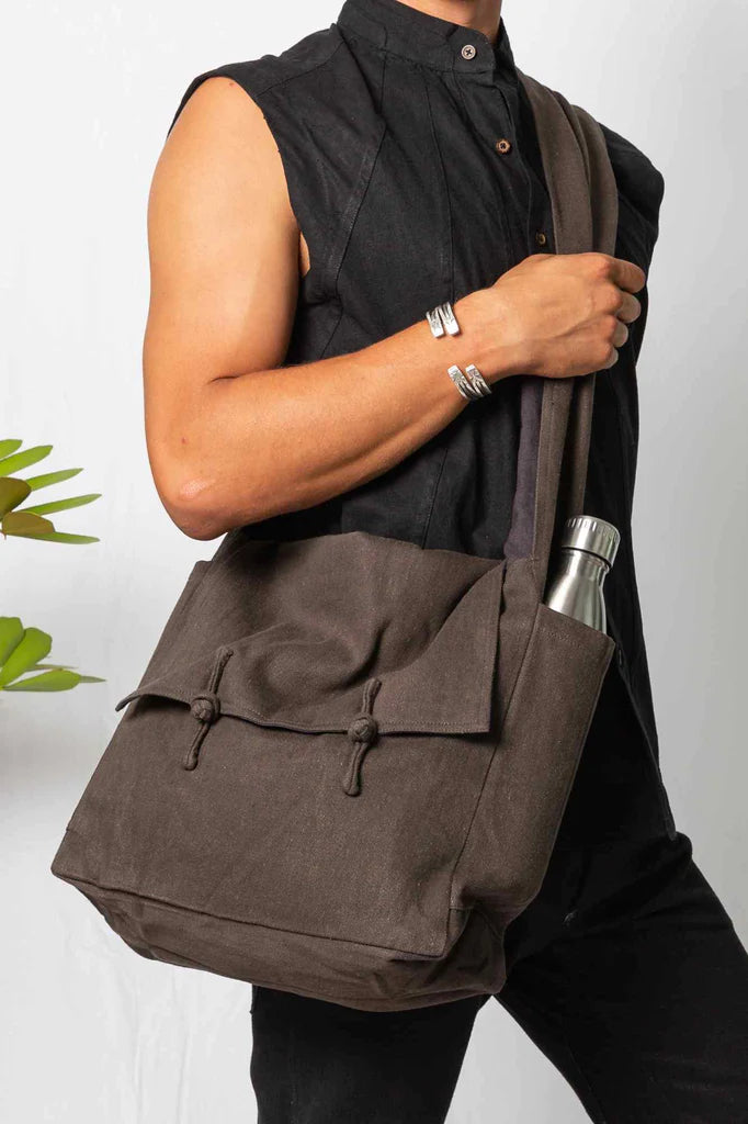 Weekend Messenger Bag Charcoal