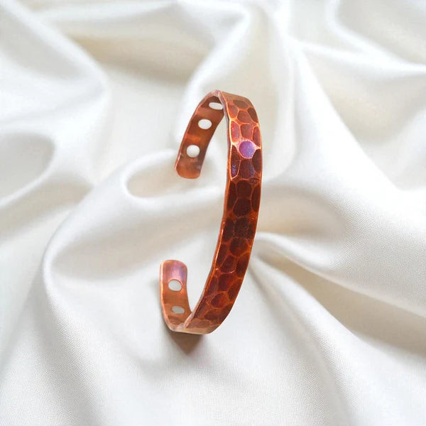 Dark Hammered - Unisex Design - Premium Copper Magnetic Bracelet