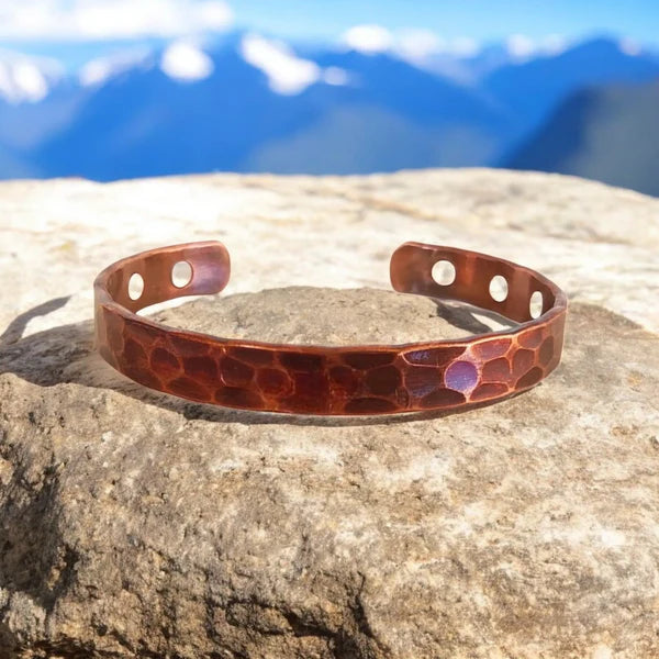 Dark Hammered - Unisex Design - Premium Copper Magnetic Bracelet